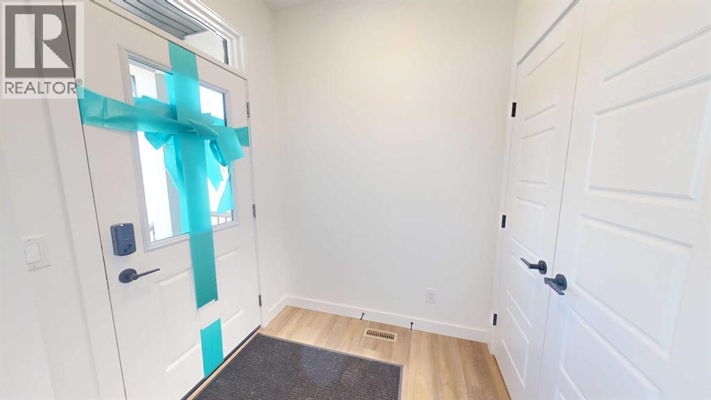 56 Mercado Road SE