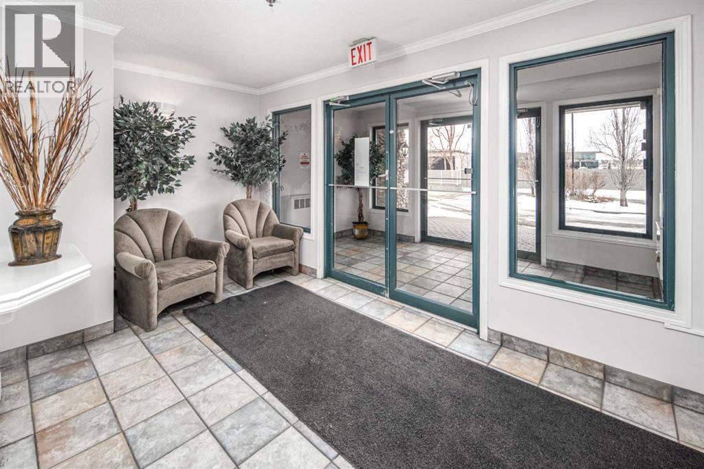 313, 7 Harvest Gold Manor NE