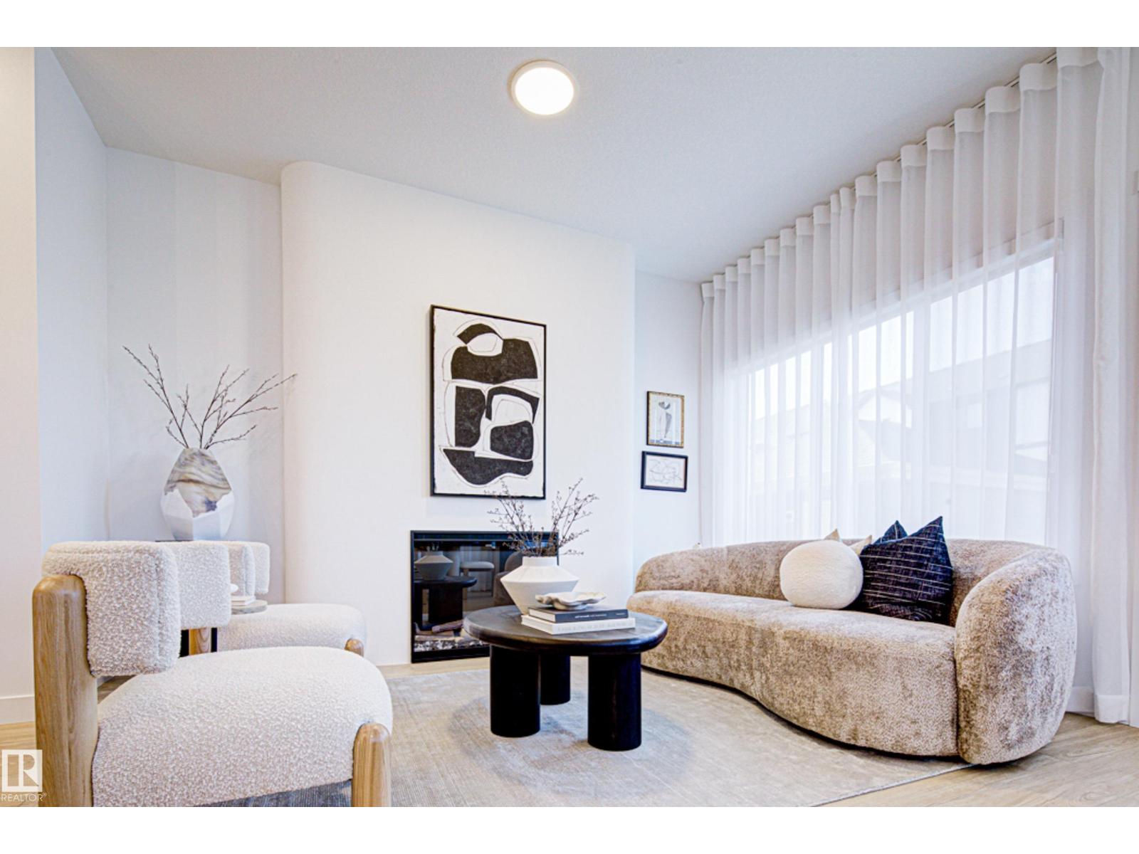 18705 18A AV NW