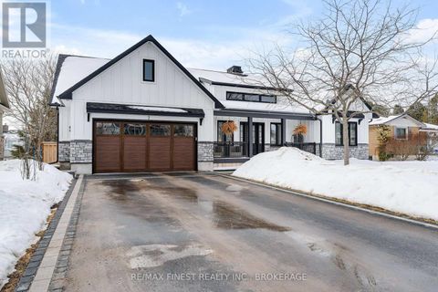 7 CRESCENT DRIVE Kingston (City SouthWest) ON K7M4J3