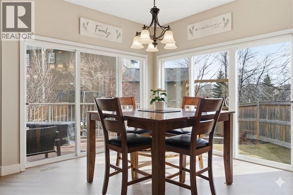 160 Crystal Green Drive SE