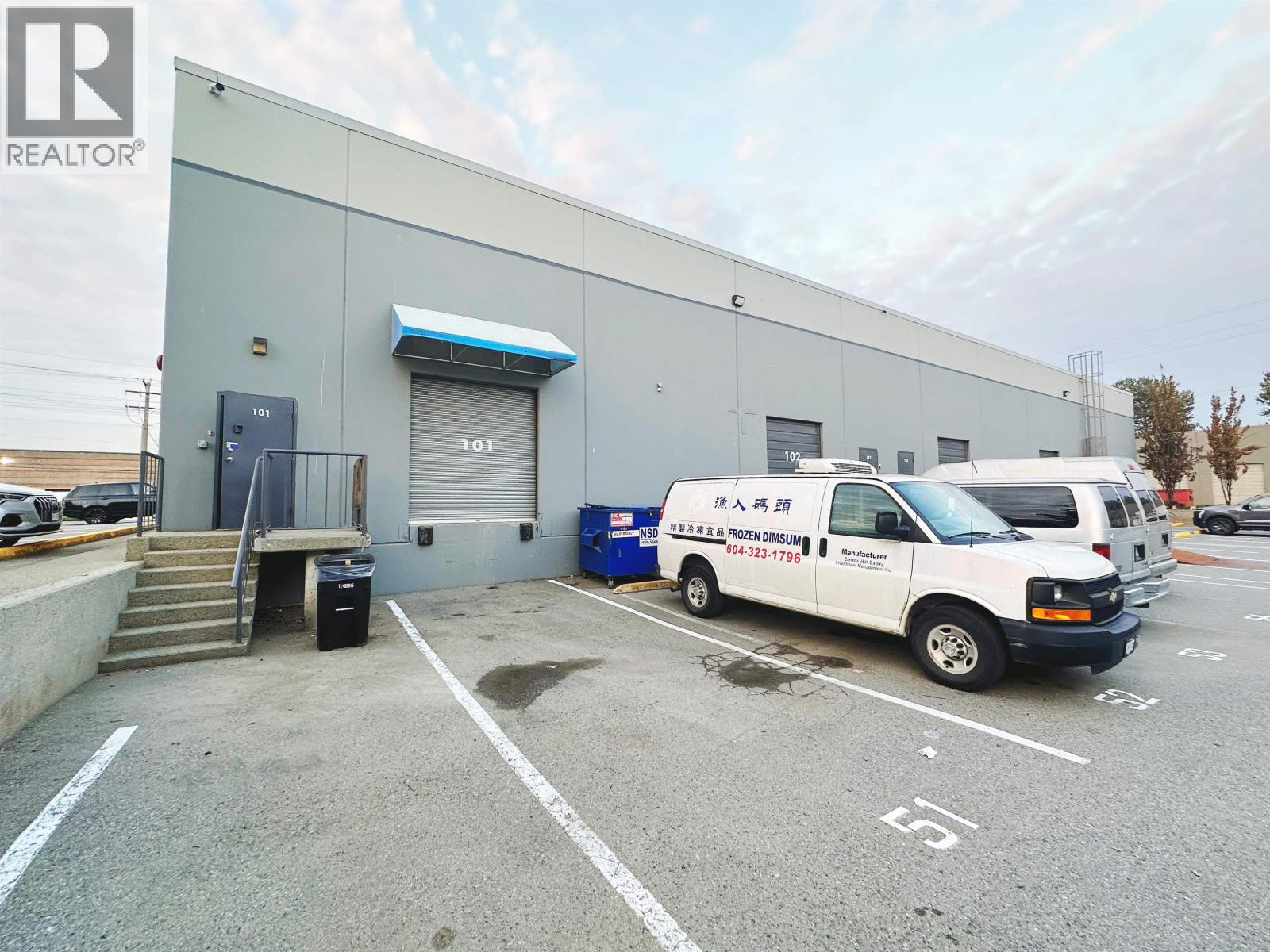 101 342 E KENT SOUTH AVENUE