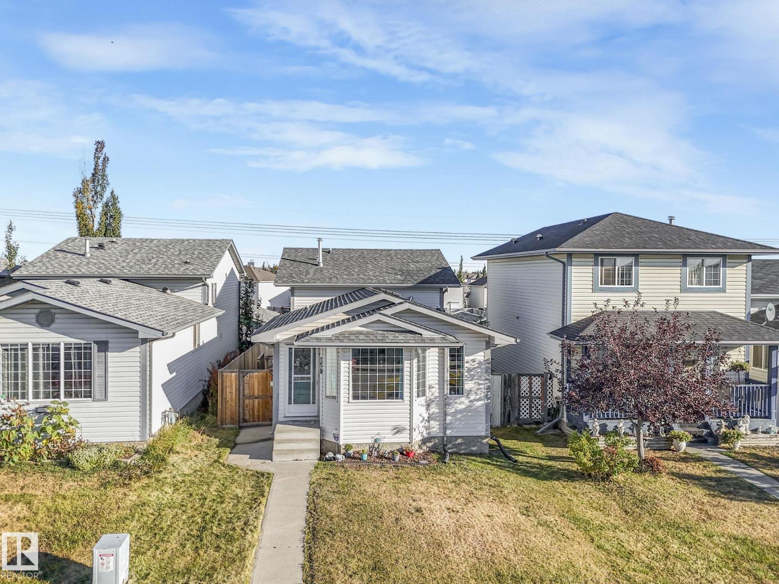 5620 162A AV NW