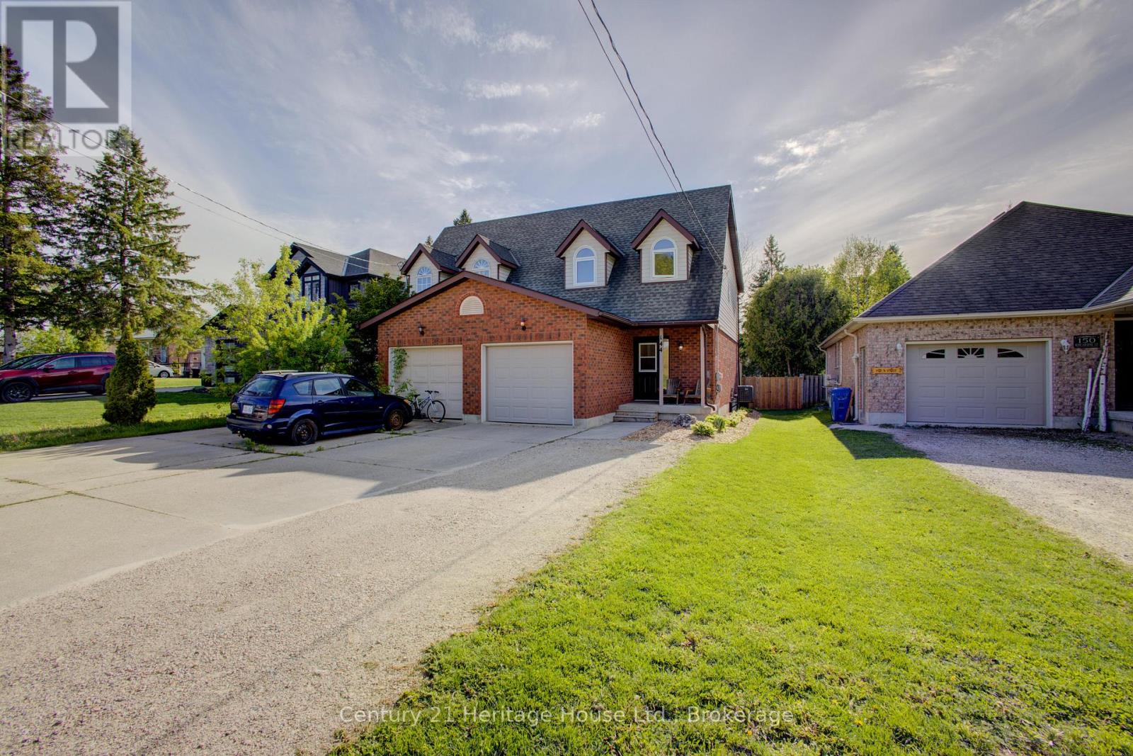 144 KINCARDINE STREET N