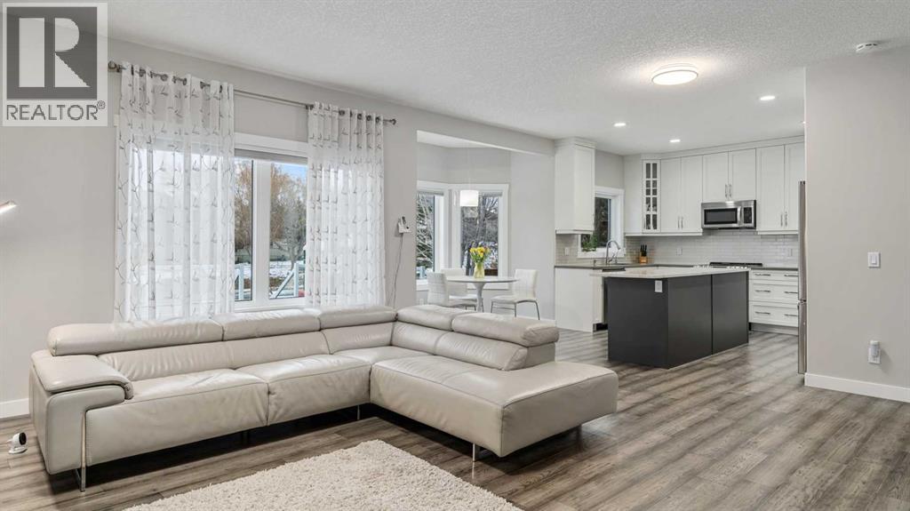 39 Mt Douglas Point SE