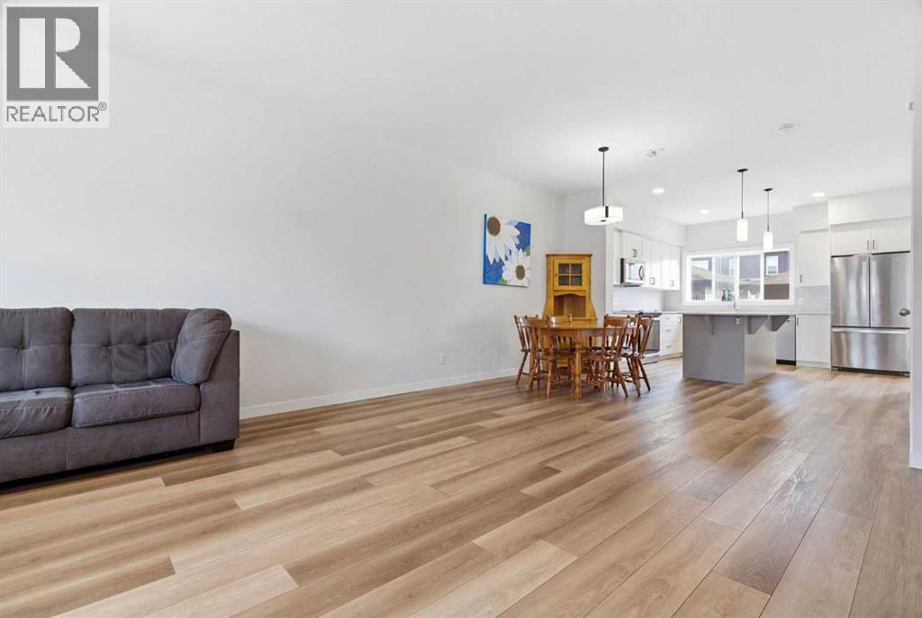 80 Legacy Reach Crescent SE