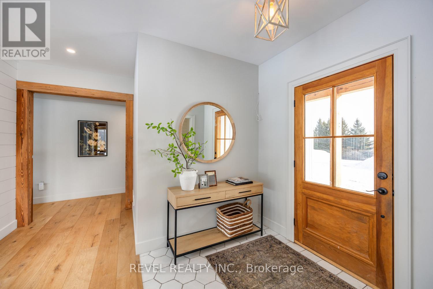 1136 MARYDALE PARK ROAD