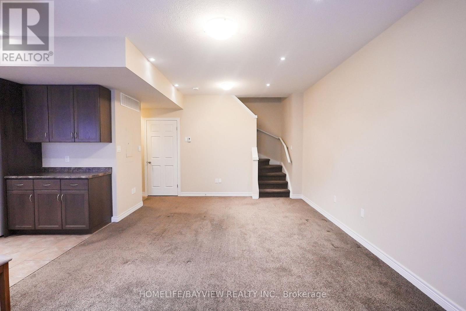 B1 - 70 WILLOWRUN DRIVE