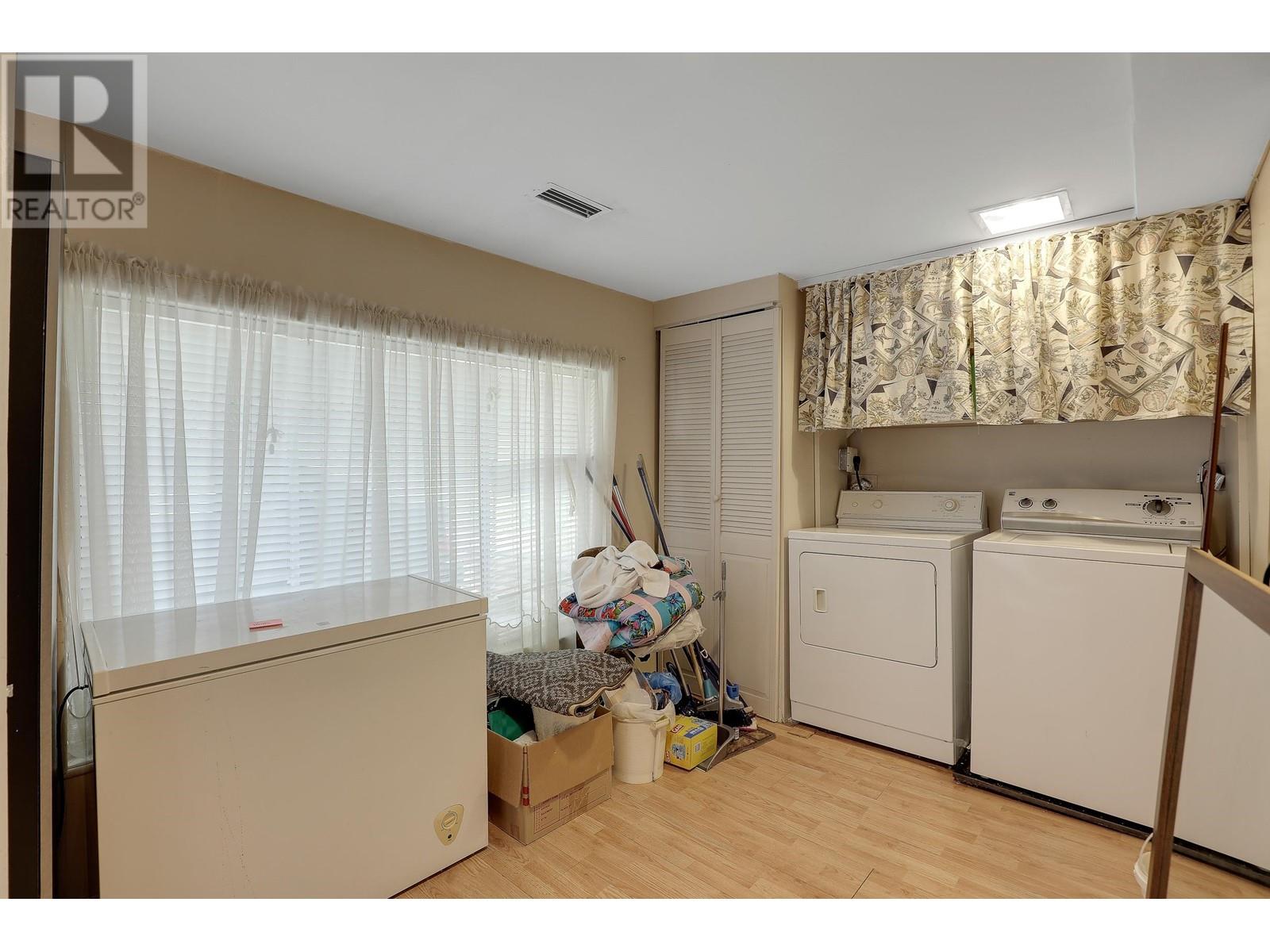 6407 LOUGHEED HIGHWAY