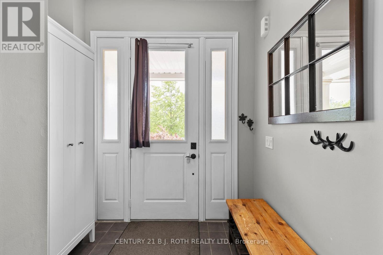 85 GOSNEL CIRCLE