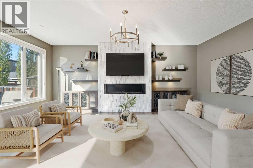 383 Evansglen Drive NW