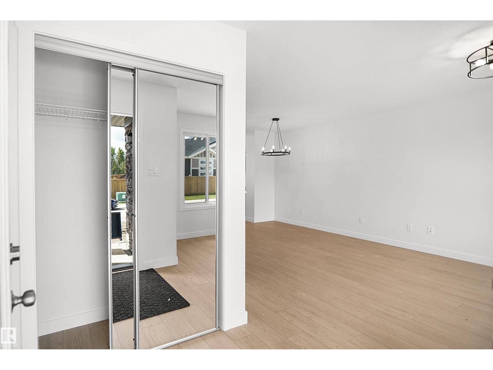 33 Leawood LI
