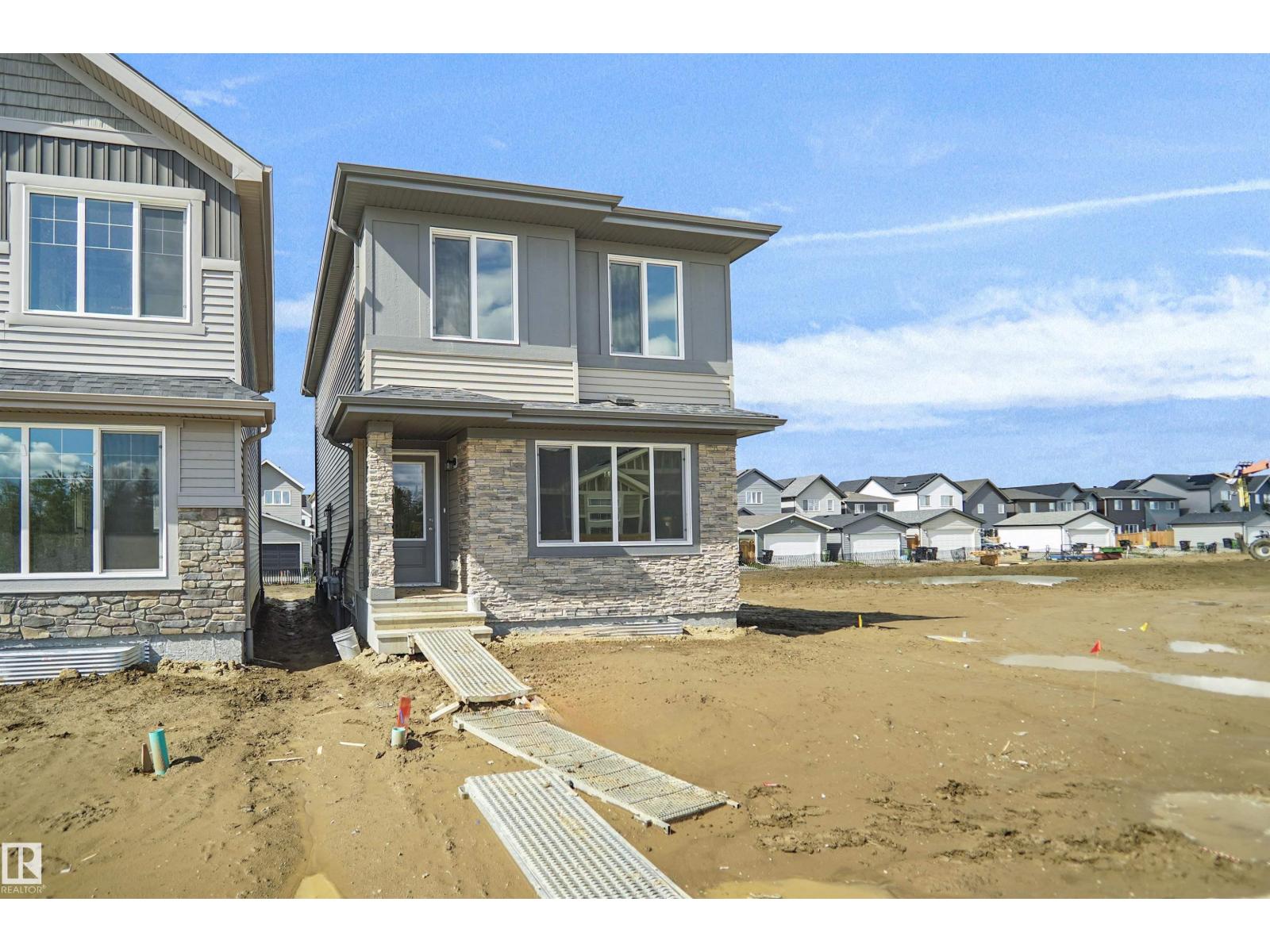 33 Leawood LI