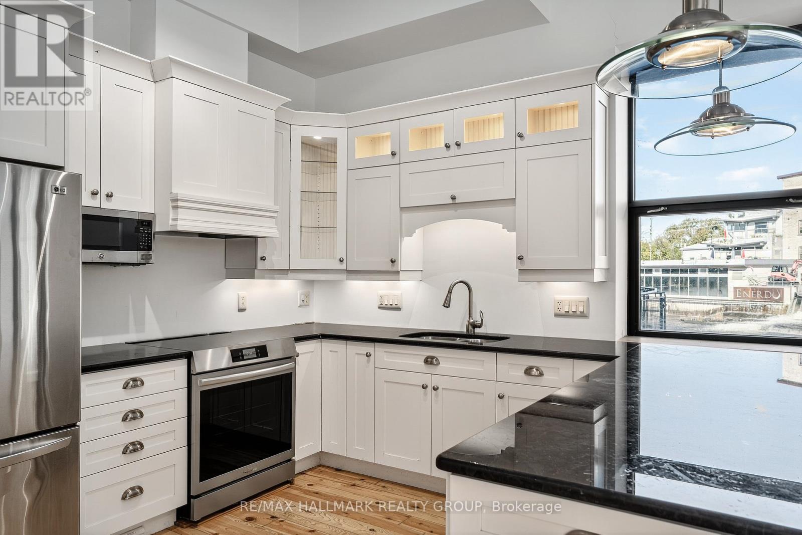 114 - 83 LITTLE BRIDGE STREET