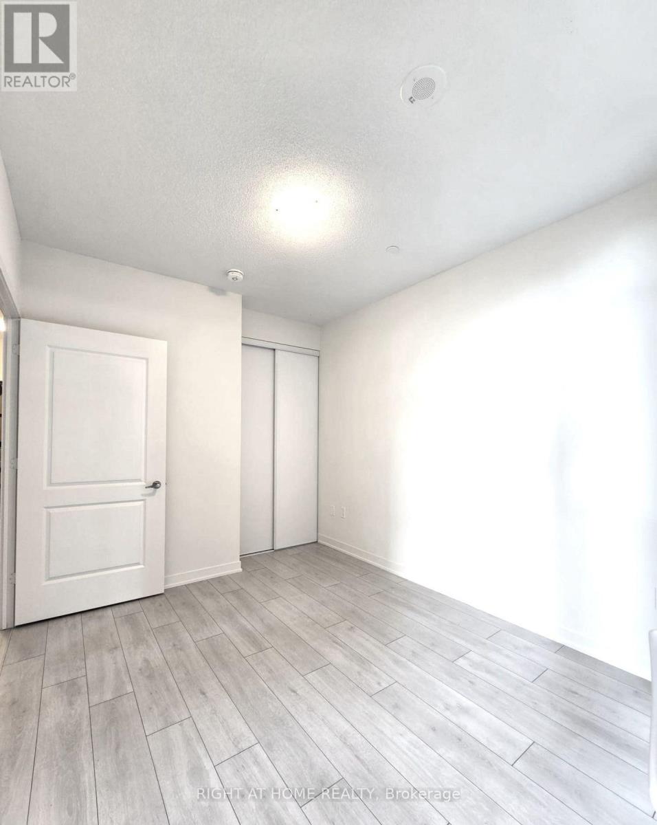 2109 - 38 ANNIE CRAIG DRIVE