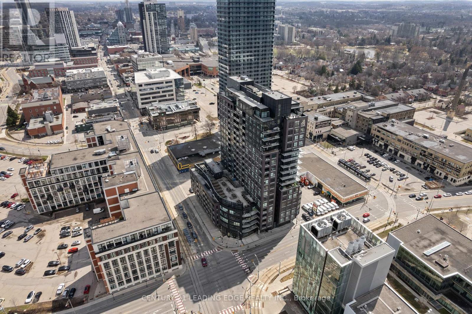 1308 - 1 VICTORIA STREET S