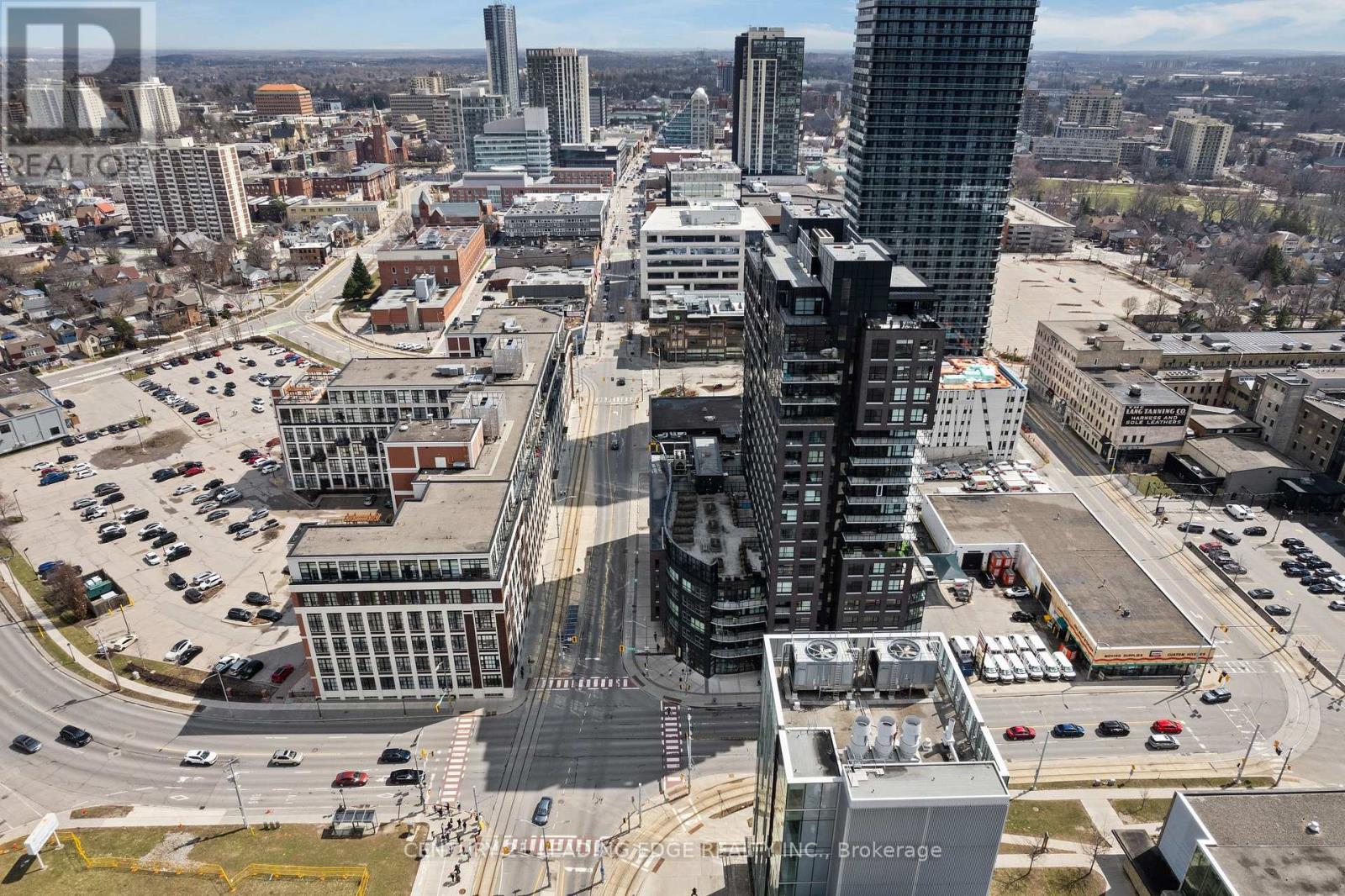 1308 - 1 VICTORIA STREET S