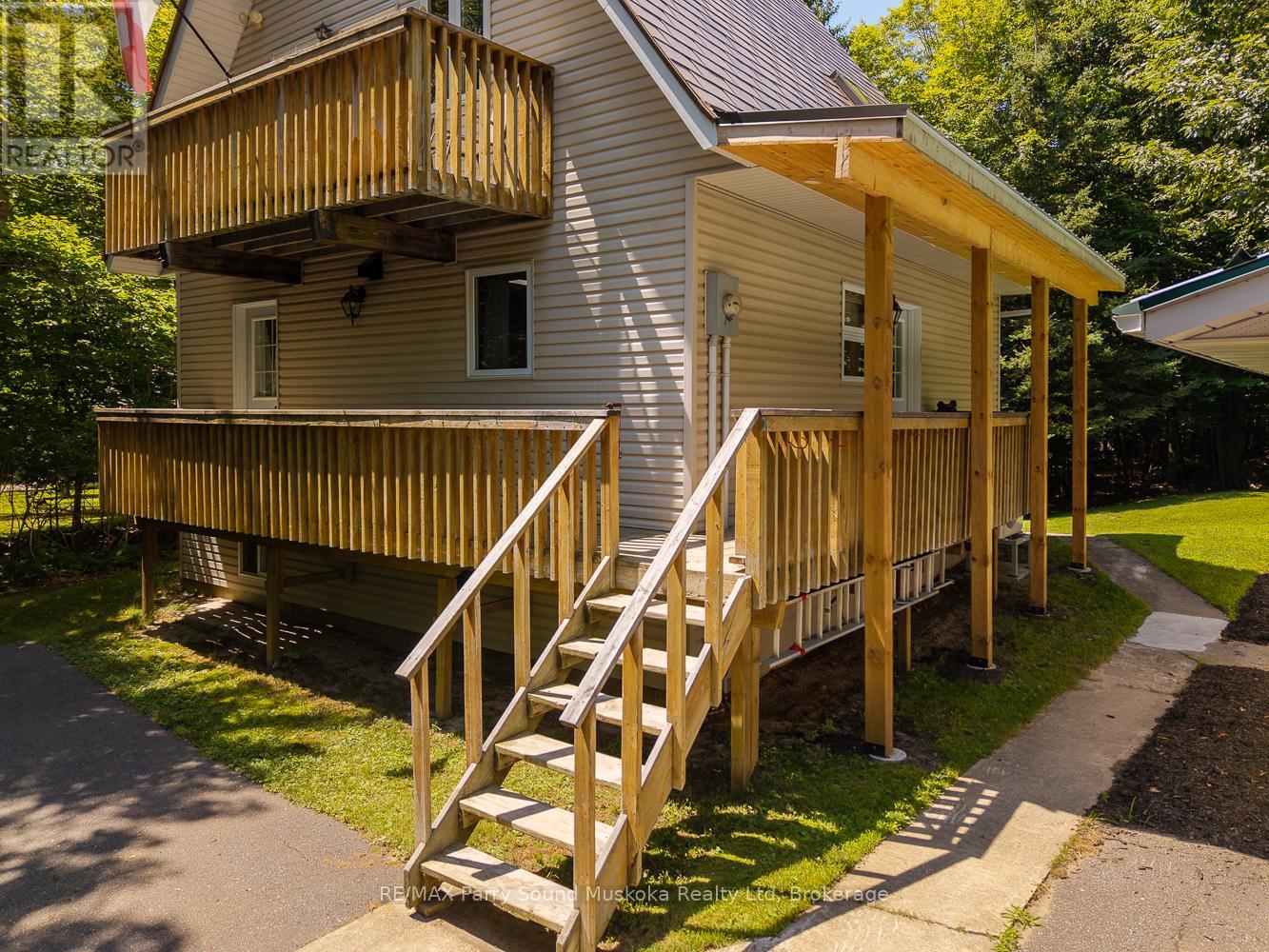 113 BAYVIEW DRIVE
