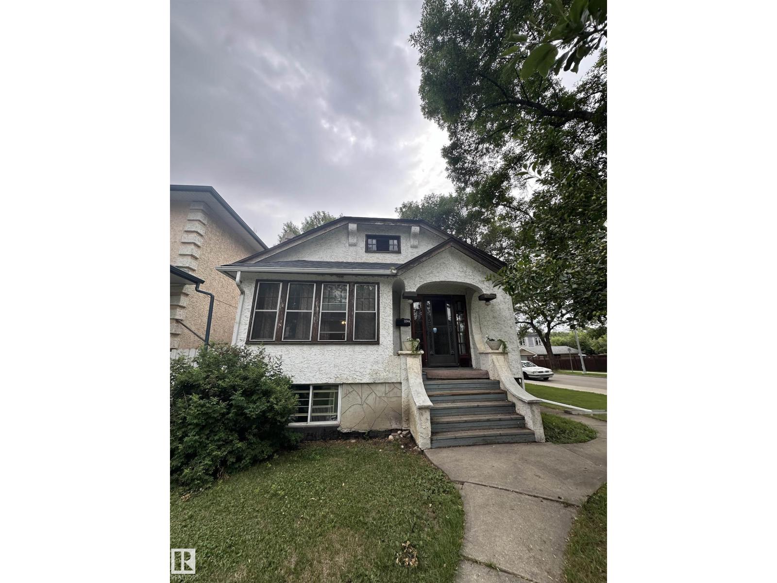 11548 97 ST NW