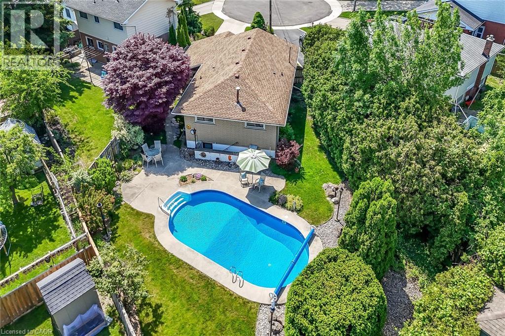 40 BERMUDA Court