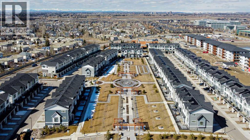 208, 255 Les Jardins Park SE