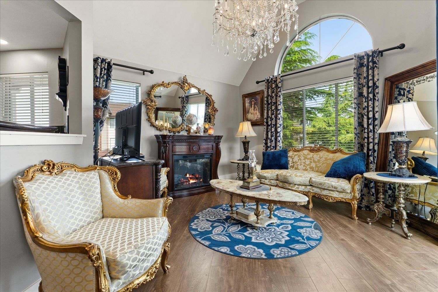 316 32725 GEORGE FERGUSON WAY