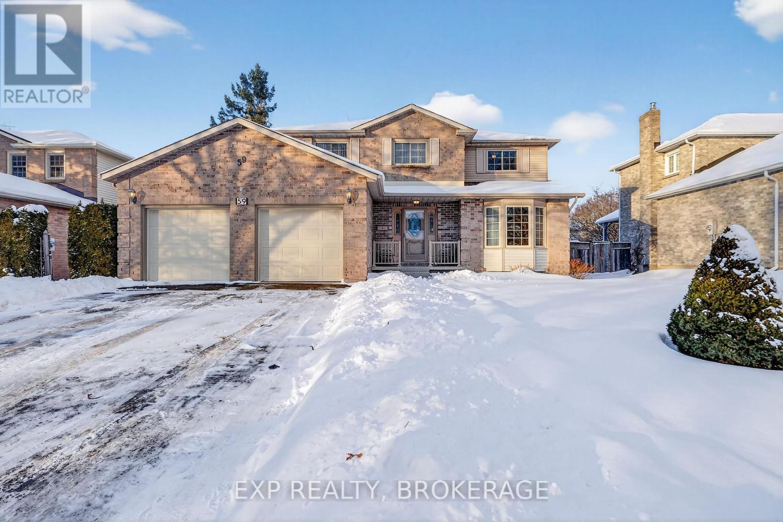 59 CHARTWELL CRESCENT