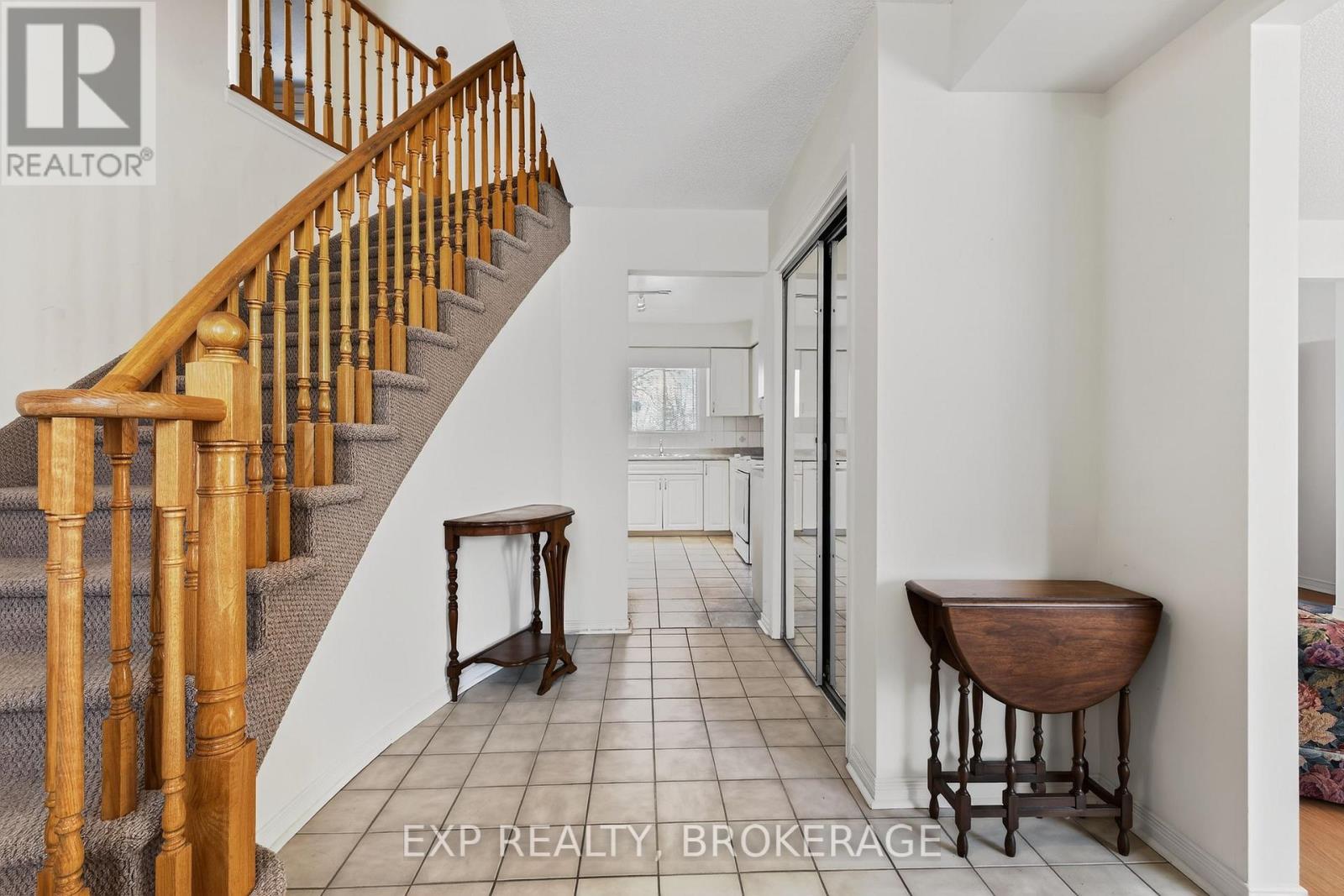 59 CHARTWELL CRESCENT