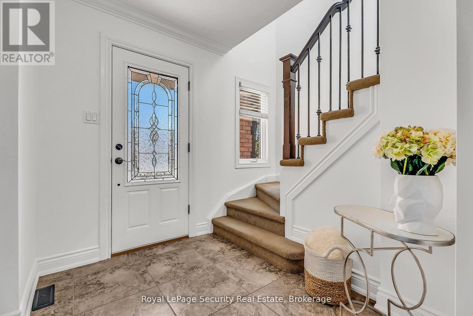1197 BEAVER VALLEY CRESCENT