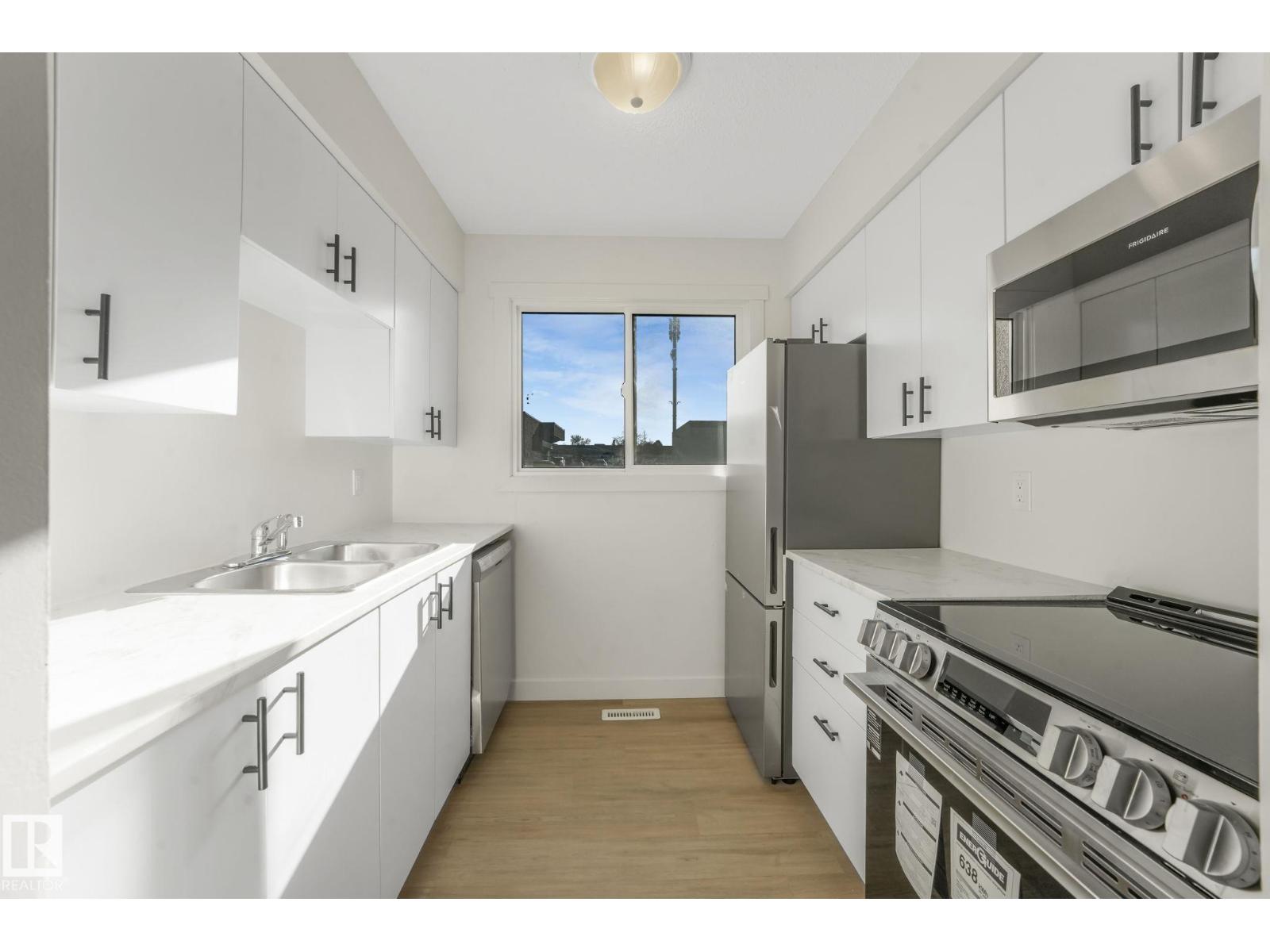 5833 RIVERBEND RD NW