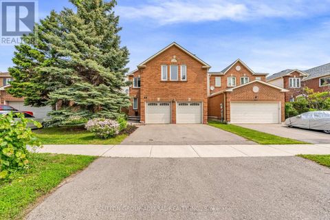 44 BROWNRIDGE DRIVE Vaughan (Brownridge) ON L4J7R7