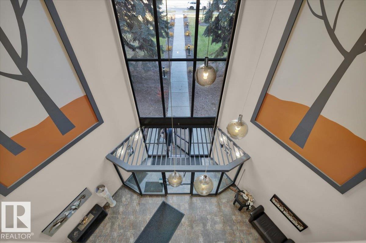 #213 5520 RIVERBEND RD NW