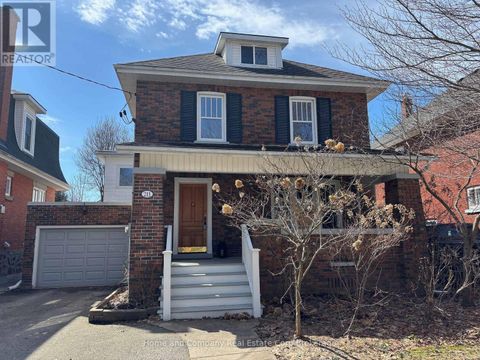 211 DOUGLAS STREET Stratford ON N5A5P8