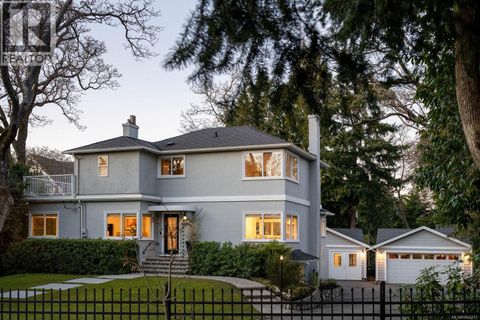 1980 Fairfield Rd Victoria BC V8S1H4