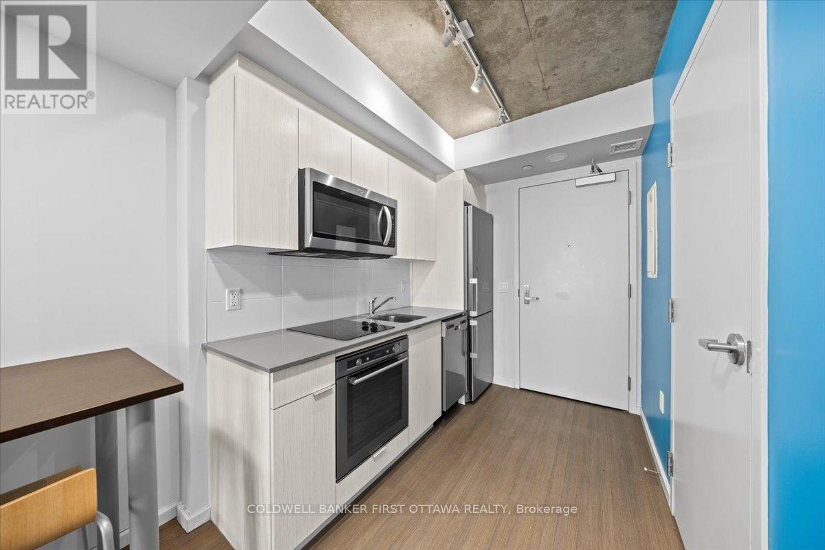 2308 - 105 CHAMPAGNE AVENUE S