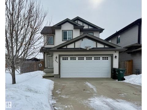 503 FOXTAIL GV Sherwood Park AB T8A4G1