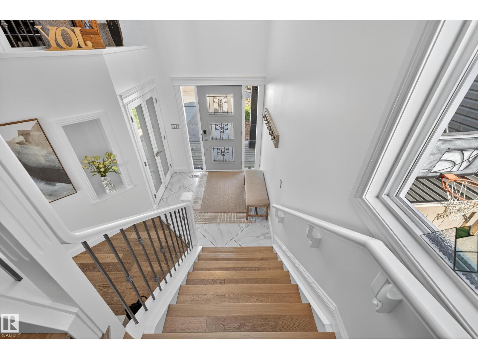 6167 STINSON WY NW