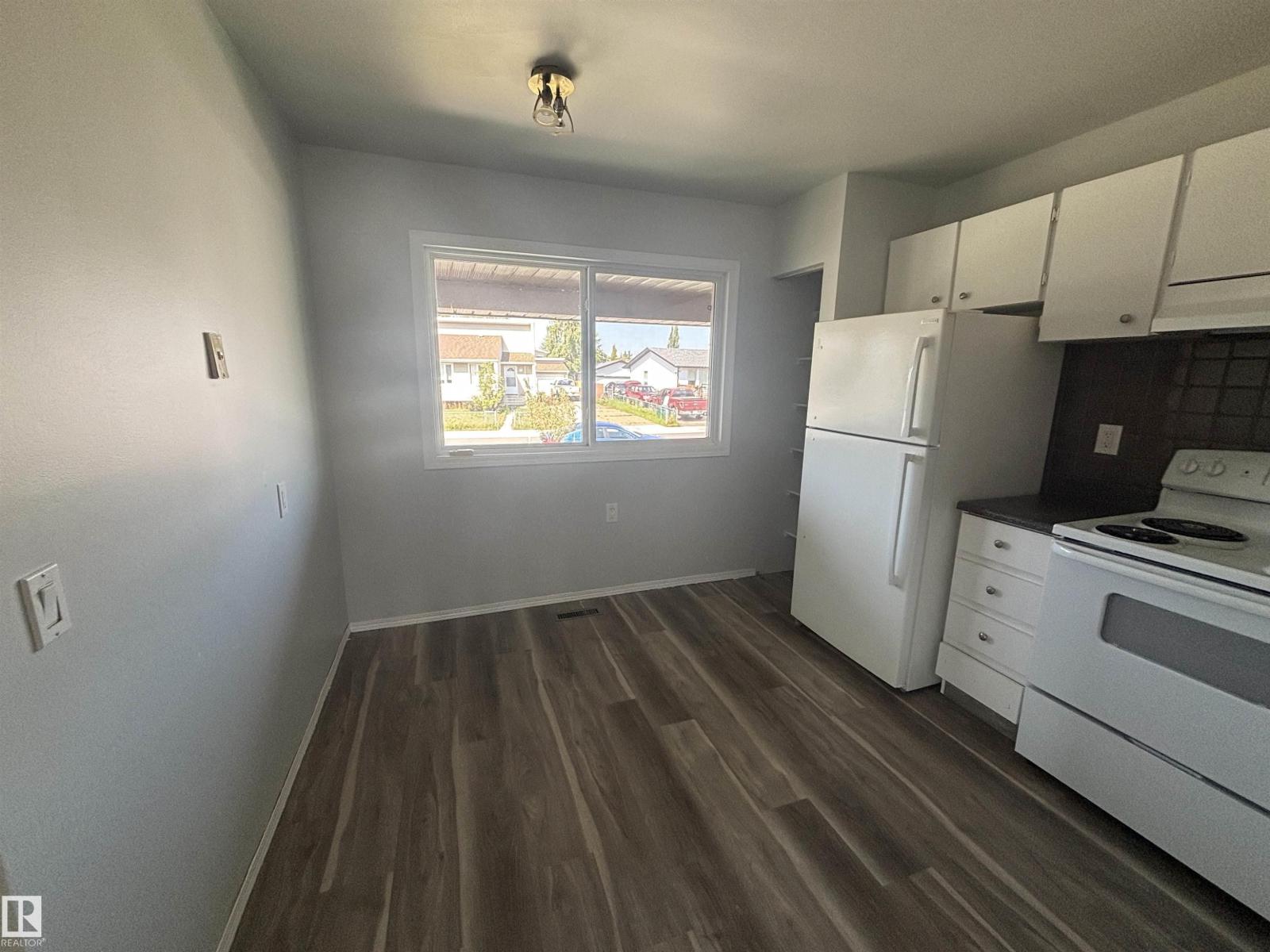 #1 13833 30 ST NW