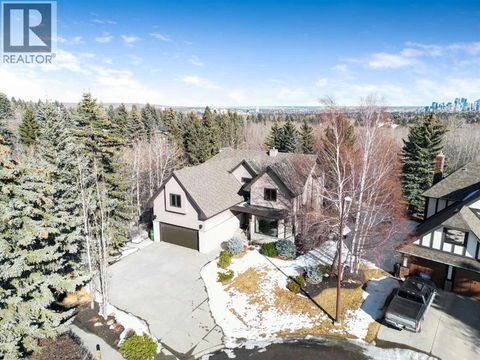 16 Stratton Place SW Calgary AB T3H1T6