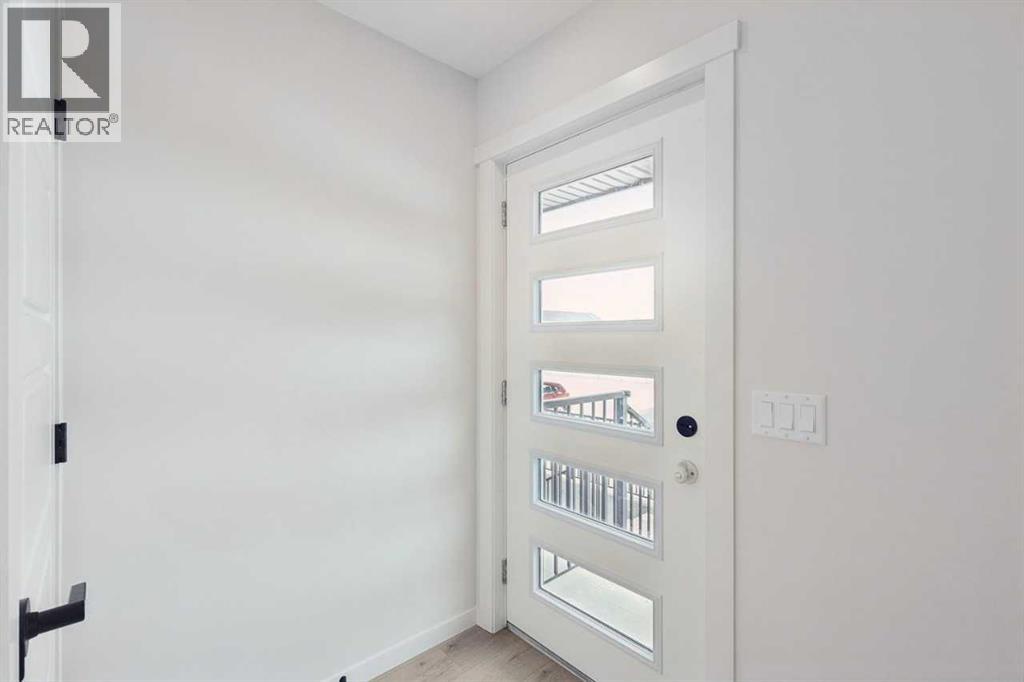 215, 40 Livingston Parade NE