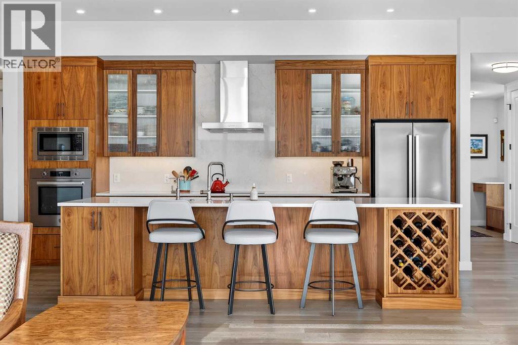 402, 21 Lebel Crescent NW