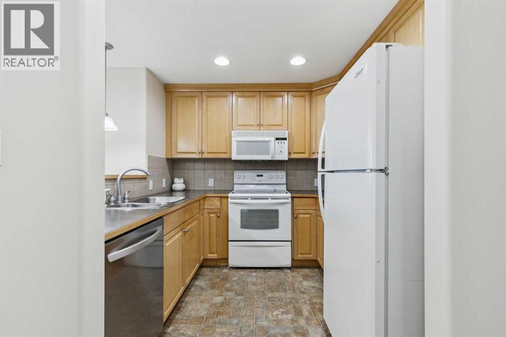 705, 1726 14 Avenue NW