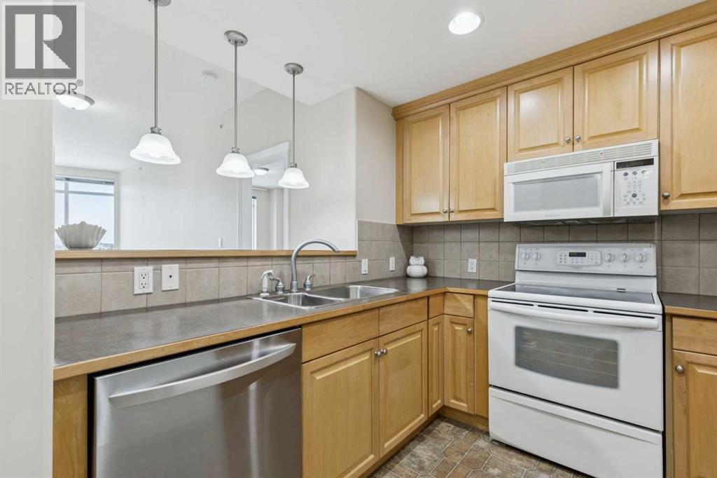 705, 1726 14 Avenue NW