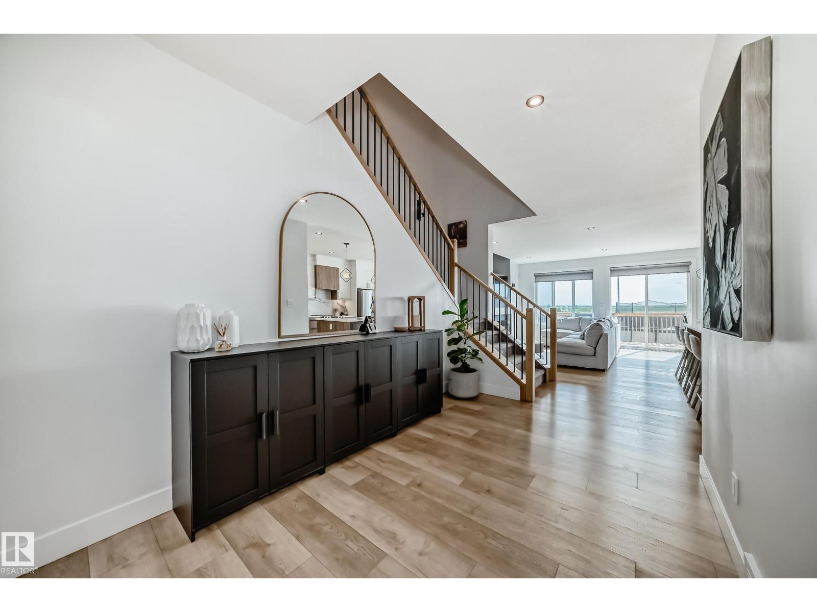 334 MEADOWVIEW DR