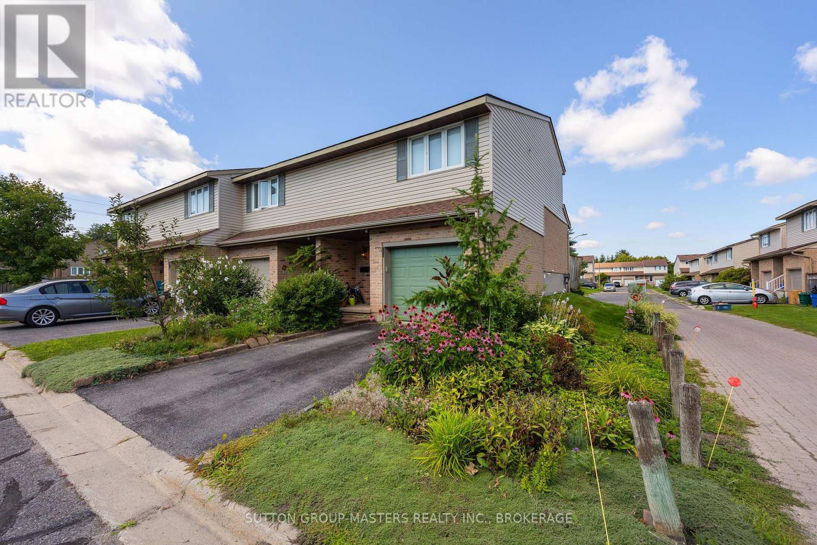 34 - 52 COVENTRY CRESCENT