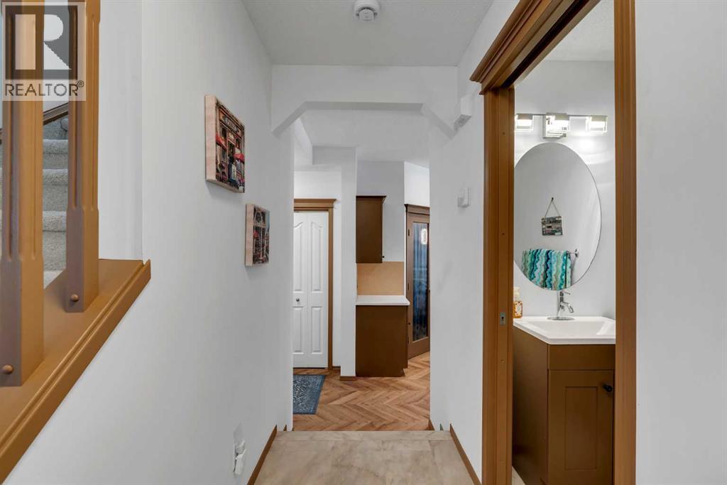 265 Bridlemeadows Common SW