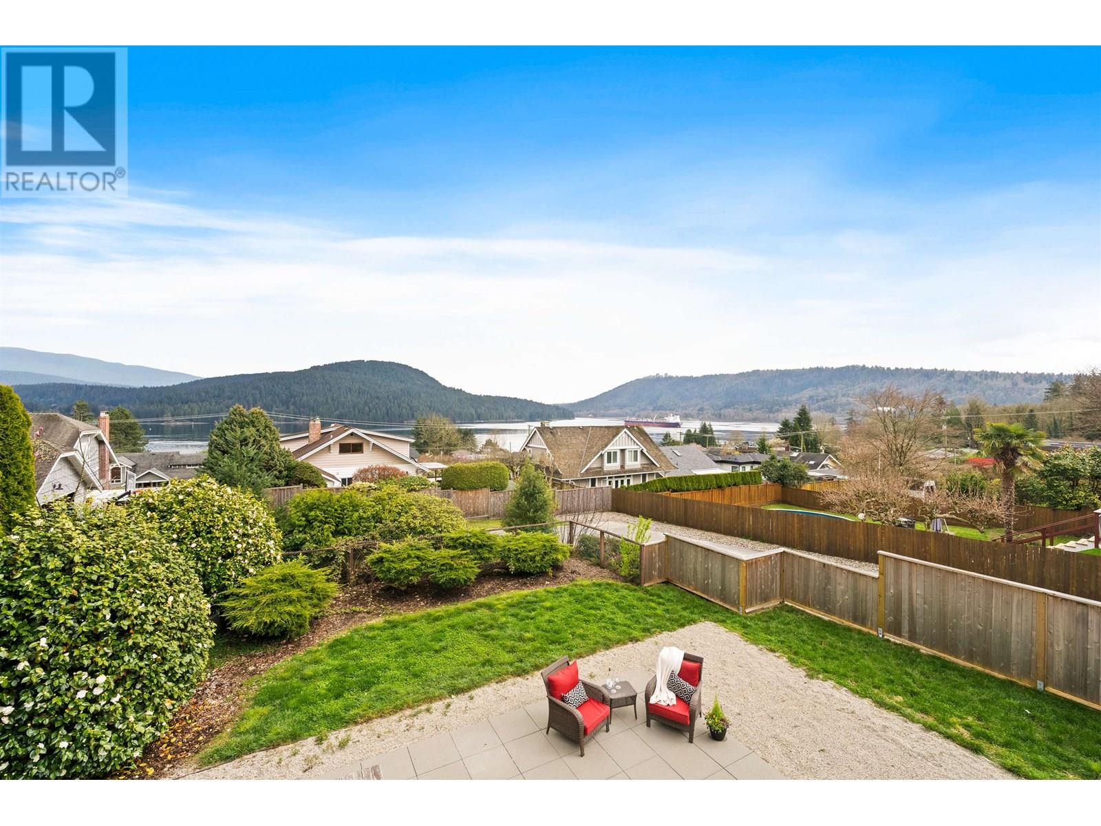 542 N DOLLARTON HIGHWAY