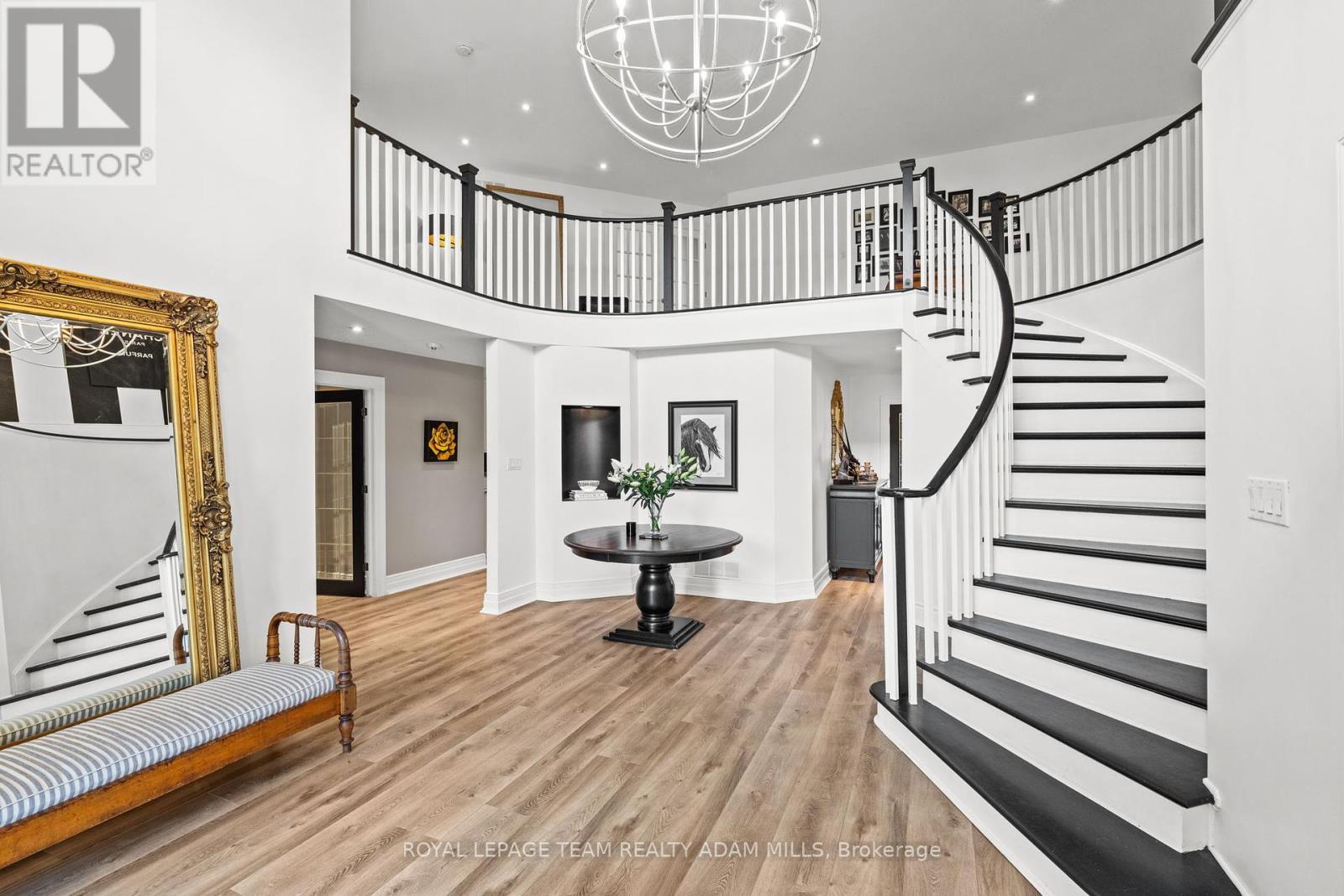 2330 SUMMERSIDE DRIVE