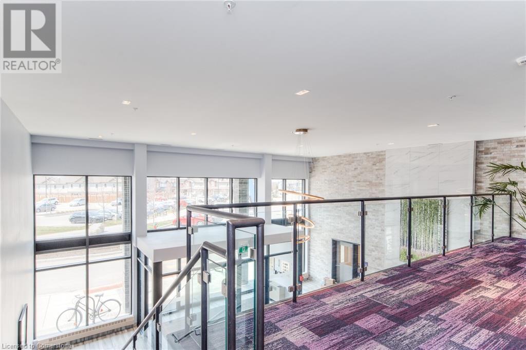 35 KINGSBURY Square Unit# 327