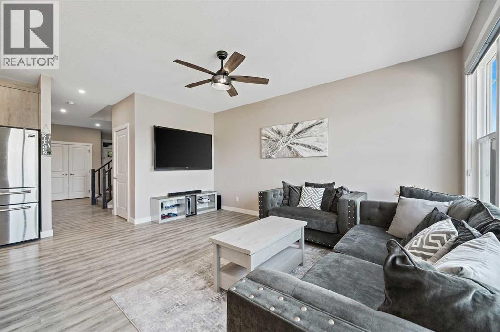 13 Cranbrook Cove SE